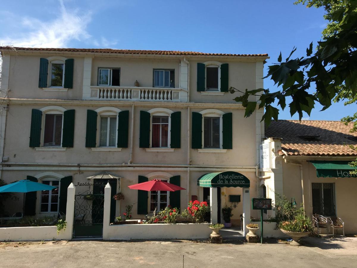Hostellerie De La Source Arles Exteriör bild